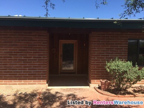 Building Photo - 12481 E Speedway Blvd