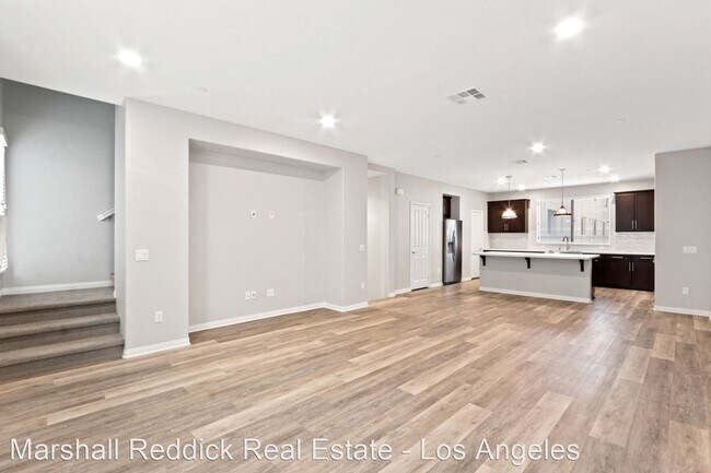 Building Photo - 3 br, 4 bath House - 14410 Lily Ln Unit 3