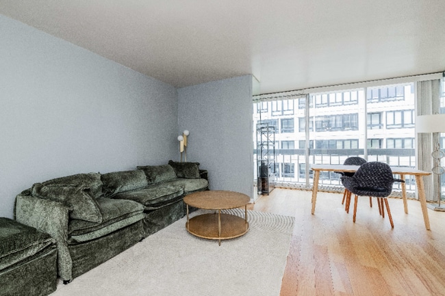 Photo - 1998 Broadway Apartment