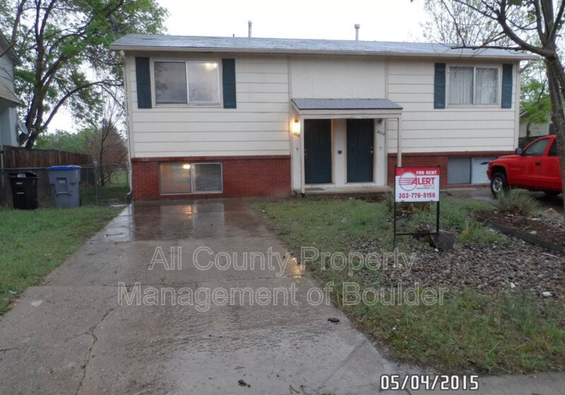 Primary Photo - 2026 Lincoln St