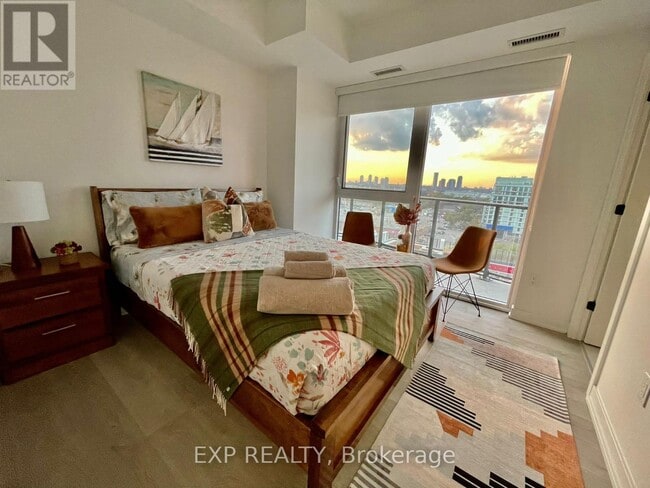 Building Photo - 36 Zorra St