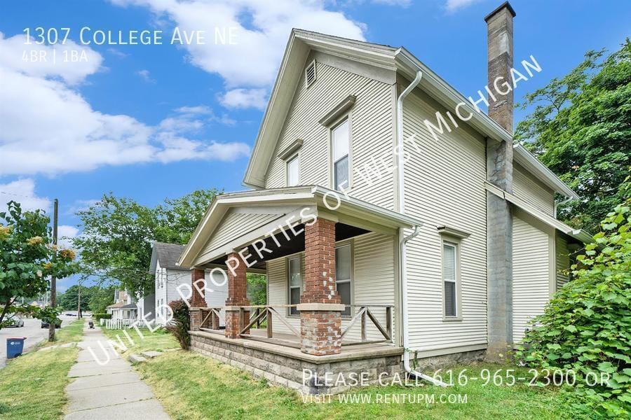 Primary Photo - 1307 College Ave NE