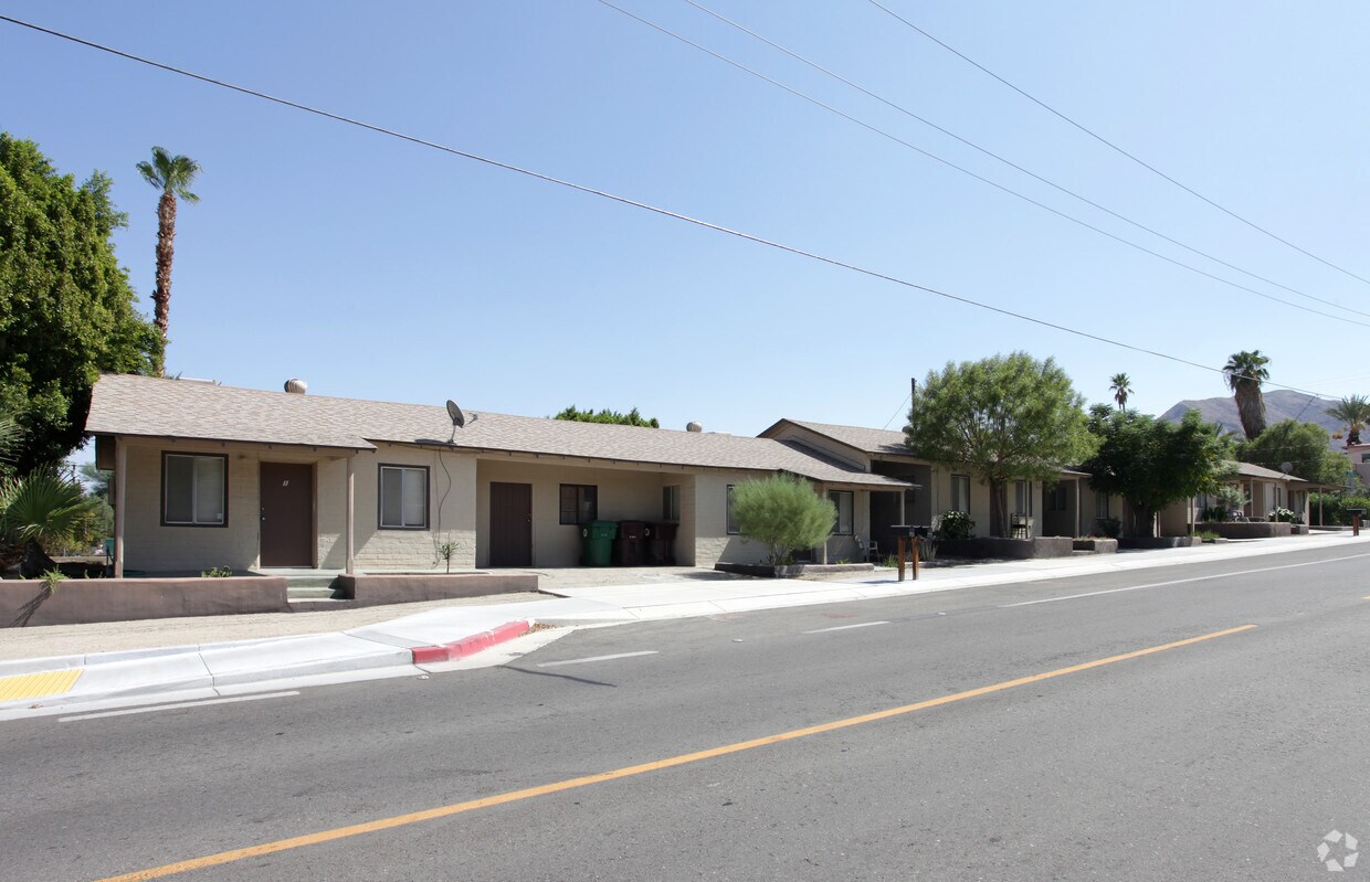 Building Photo - 37514 Cathedral Canyon Dr