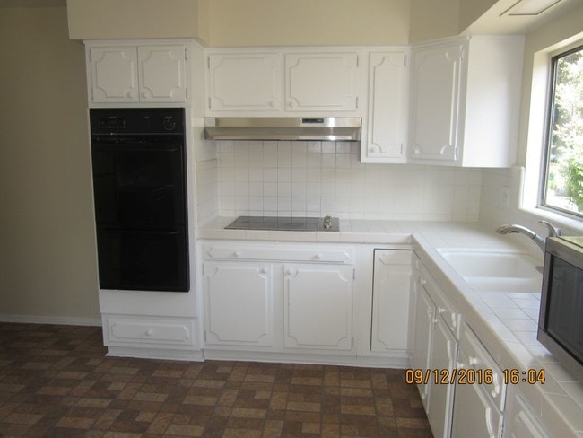 Building Photo - 1318 Blossom St