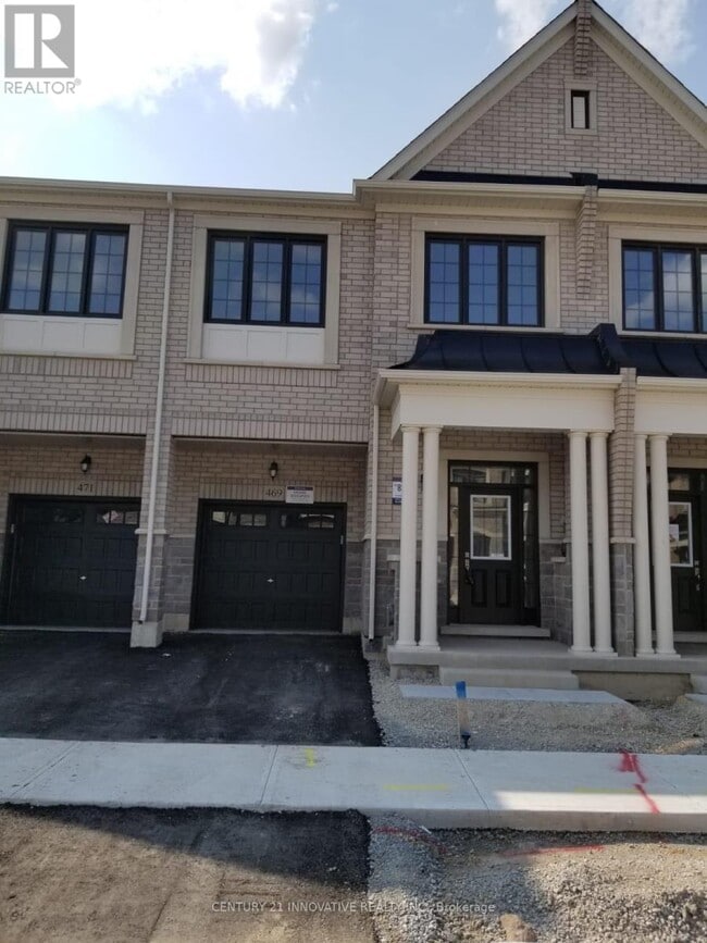 Building Photo - 469 Celandine Ter