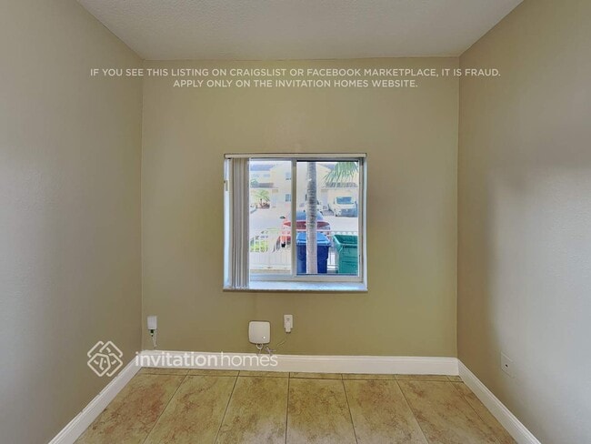 Building Photo - 7477 NW 180th St