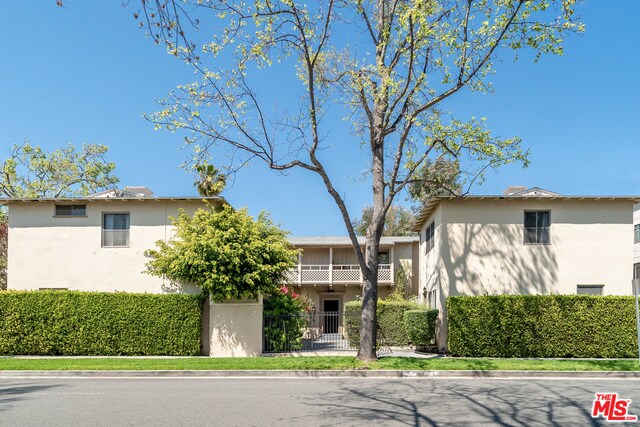 Building Photo - 9625 Charleville Blvd