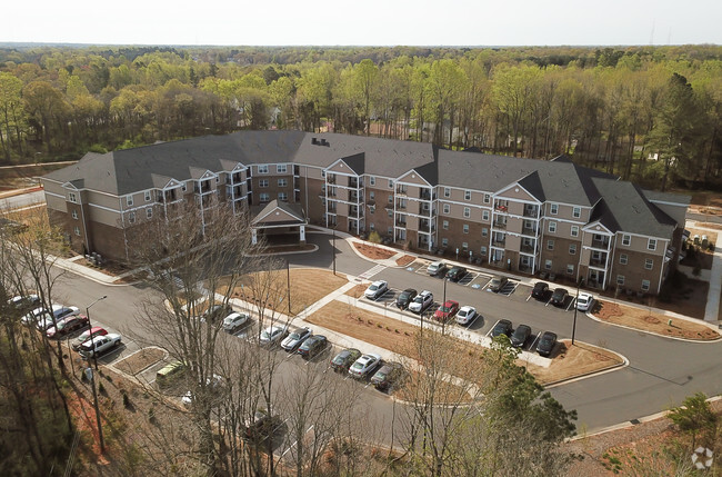 Aerial Photo - Rodden Square Apartments