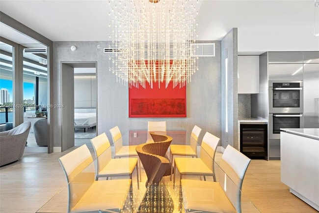 Foto del edificio - 5500 Island Estates Dr