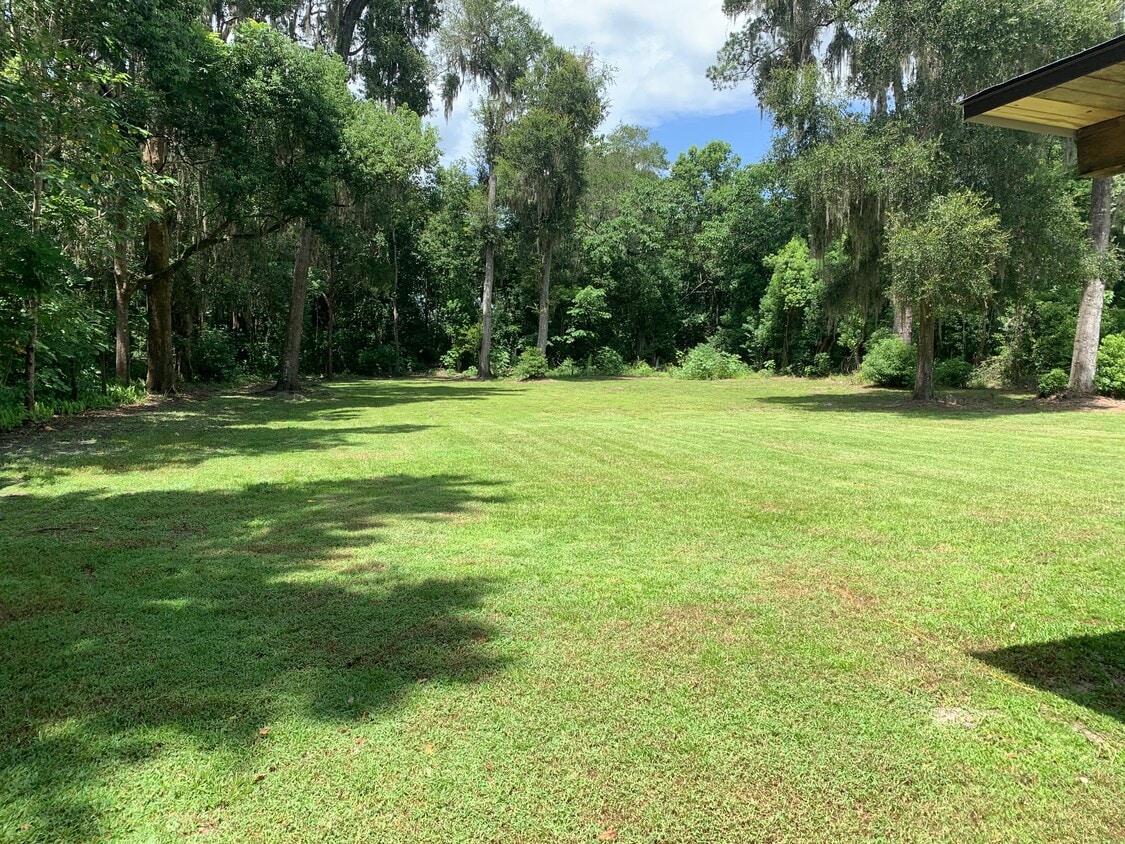 738 SE 28th Ave, Ocala, FL 34471 House for Rent in Ocala, FL