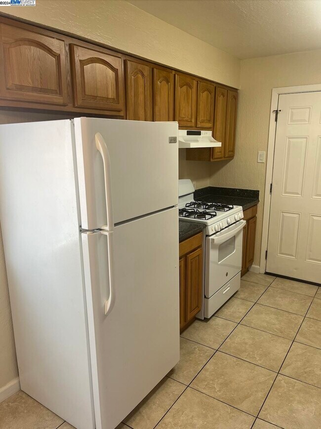 Foto del edificio - 579 Sycamore Ave