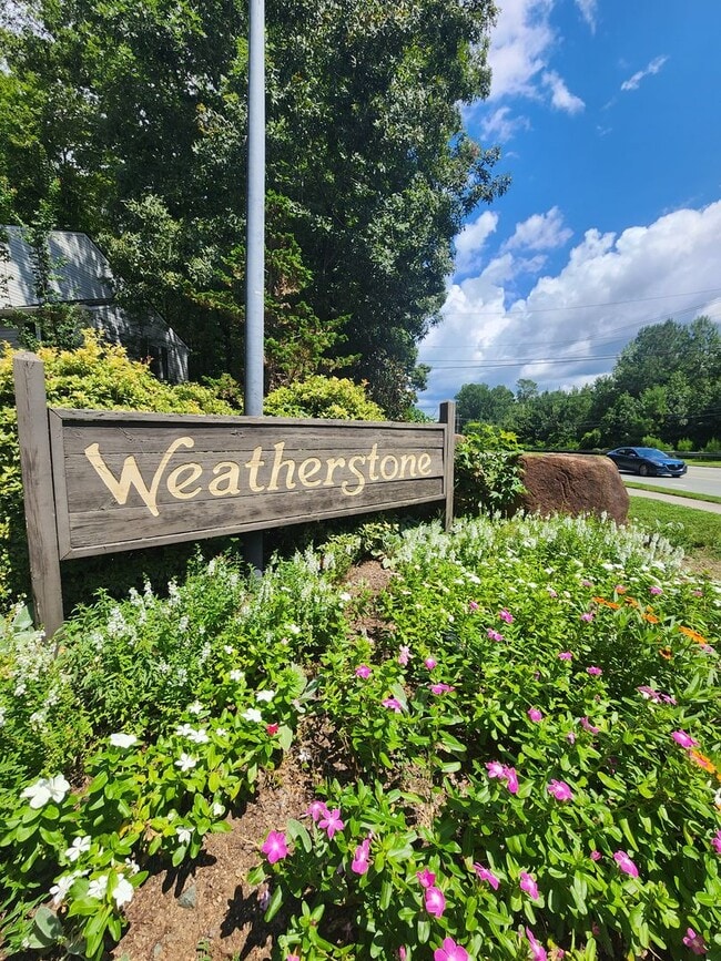 Building Photo - 109 Weatherstone Dr