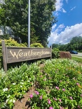 Building Photo - 109 Weatherstone Dr