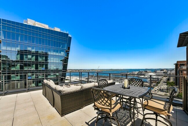 Building Photo - 133 Seaport Blvd