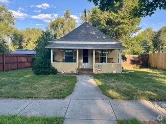 Building Photo - 1022 N Arcadia St