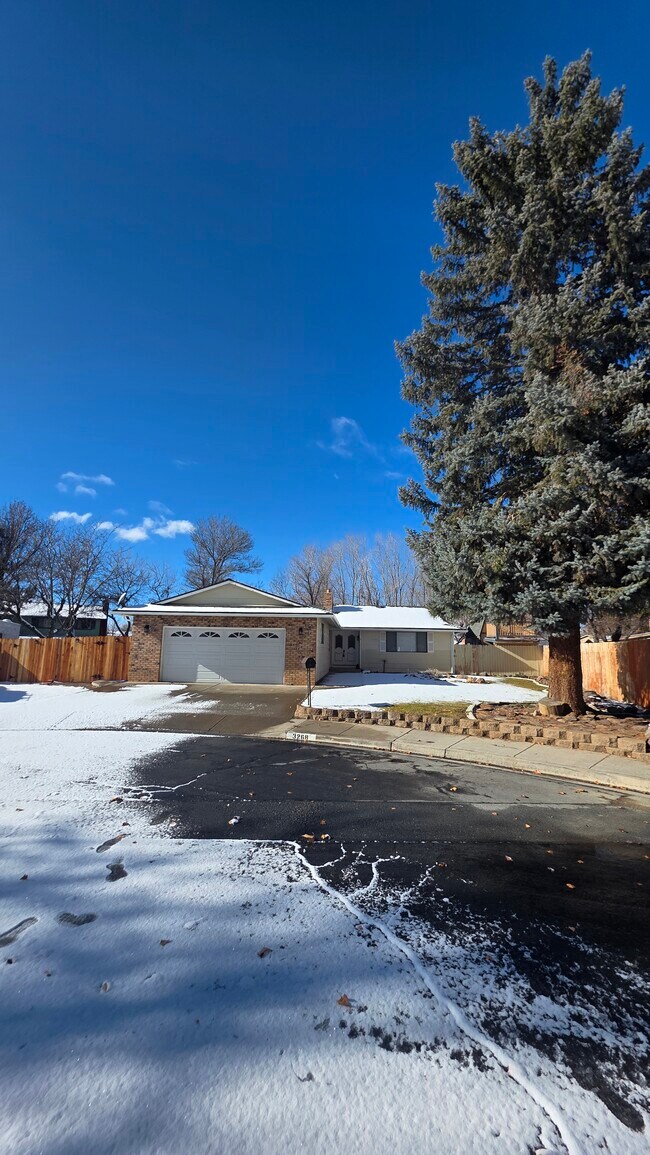 Foto del edificio - 3268 Beatty Cir