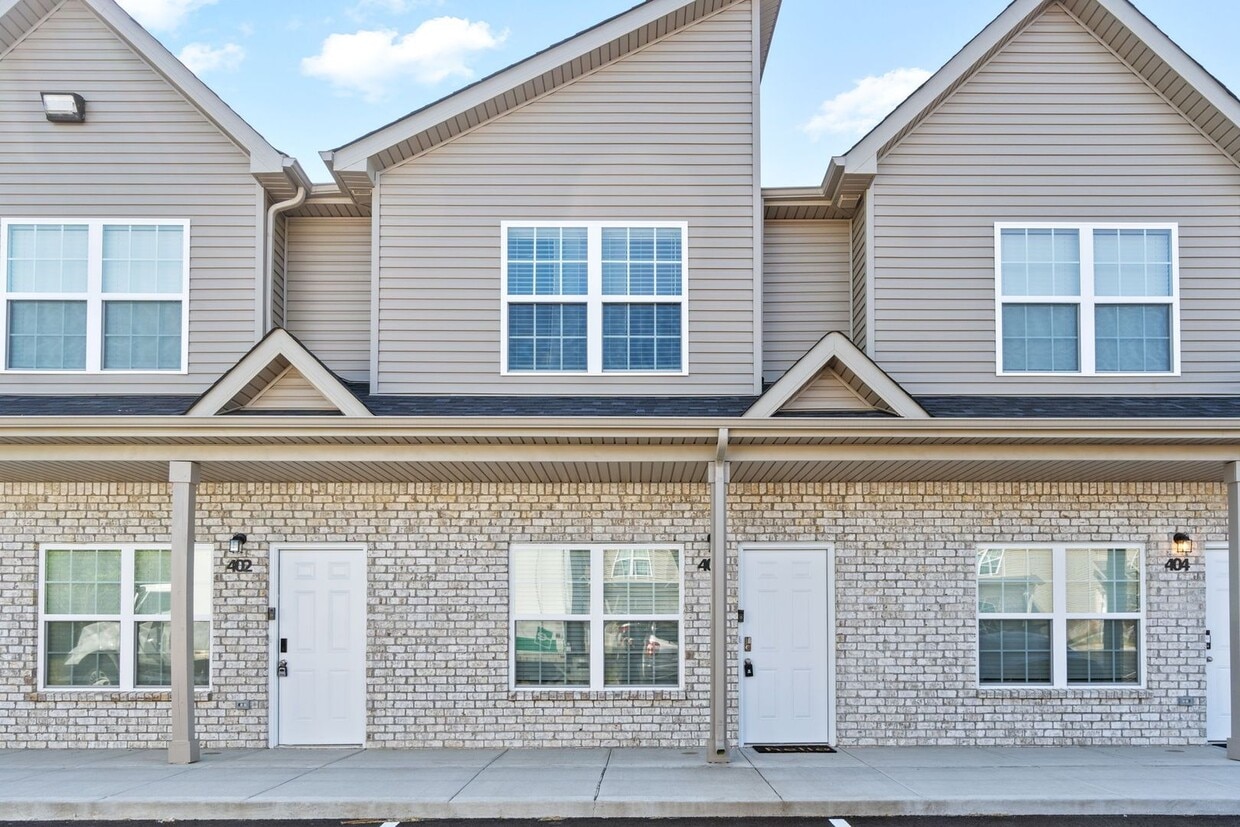 Primary Photo - Modern Comforts in Clarksville – Stylish 2...