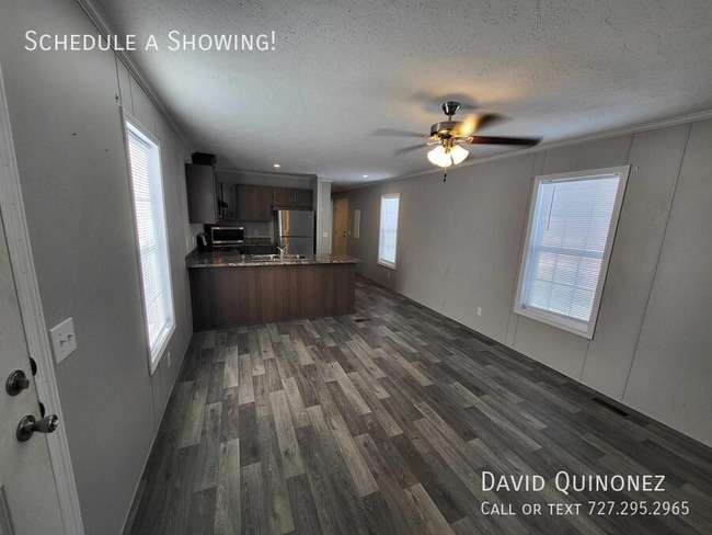 Building Photo - 113 Eastwood Dr