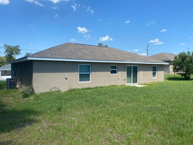 Building Photo - Desirable SW neighborhood - 3/2/2