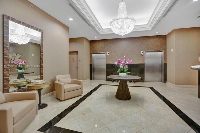 Foto del edificio - 357 Almeria Ave