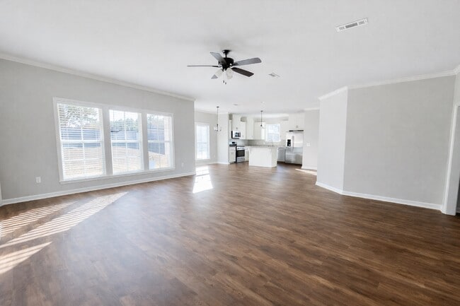 Building Photo - 514 Ridgeland Rd