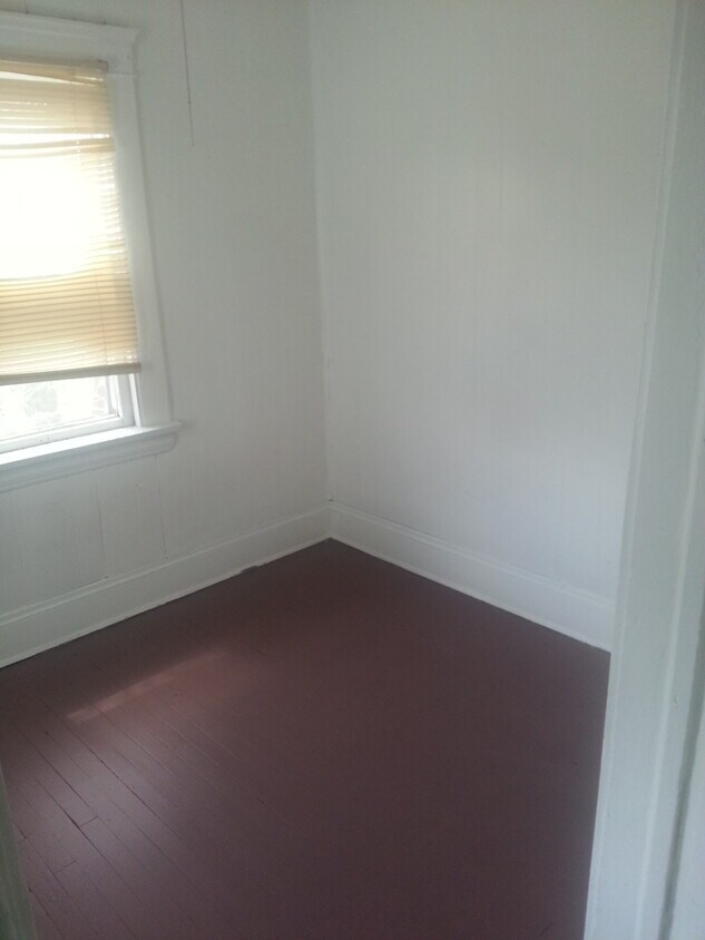 Foto principal - 9620 Mt Auburn Ave