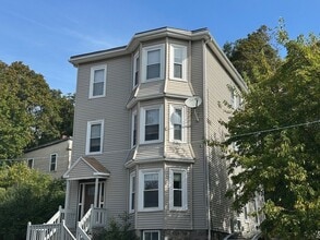 Building Photo - 127 Marcella St