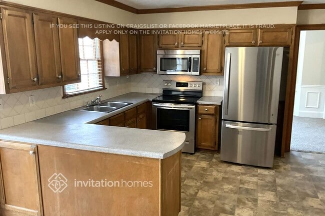 Building Photo - 413 Cricket Ridge Ct