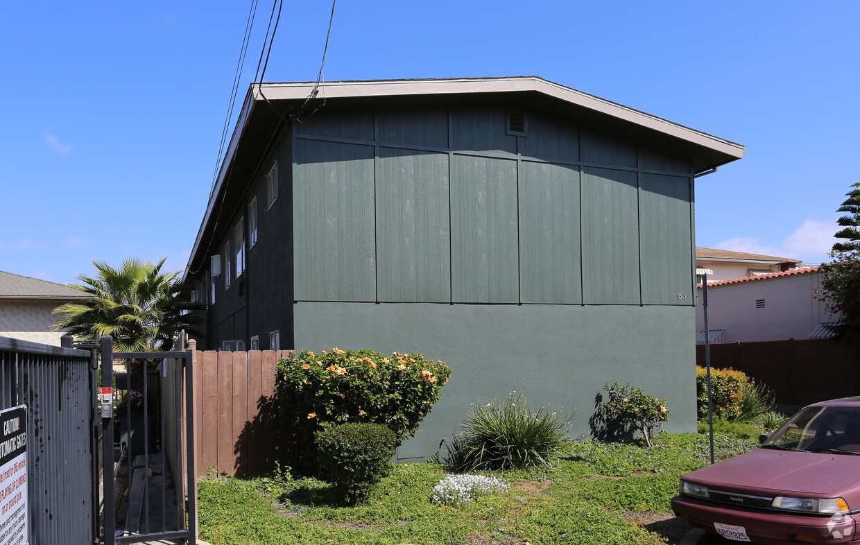 Building Photo - 153 Glover Ave