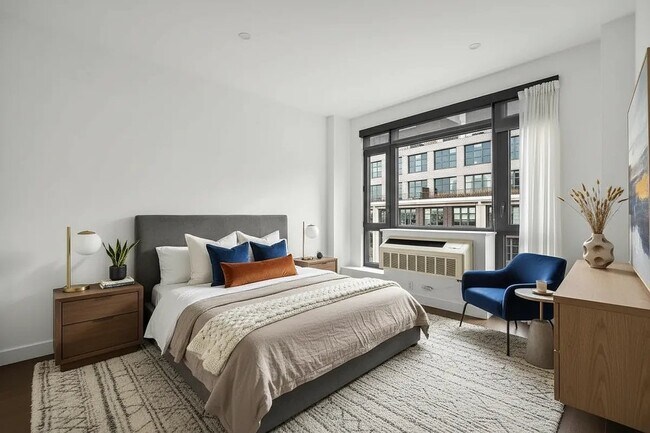 Building Photo - 181 Front St