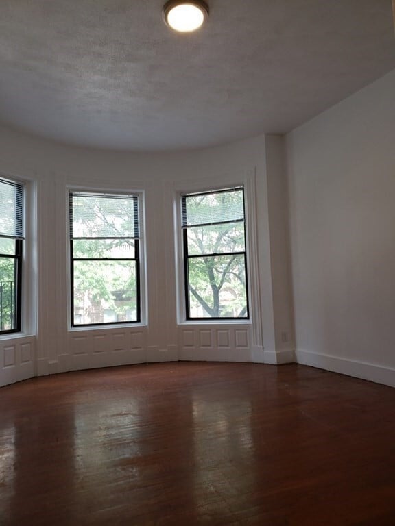 Building Photo - 47 Massachusetts Ave