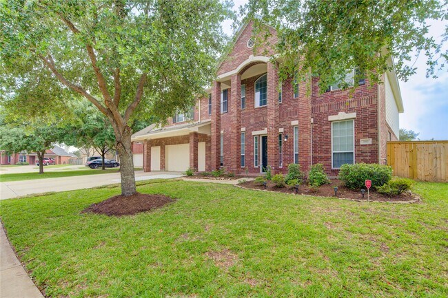Foto del edificio - 5015 Shale Grove Ct