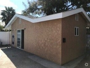 Building Photo - 7626 Della St