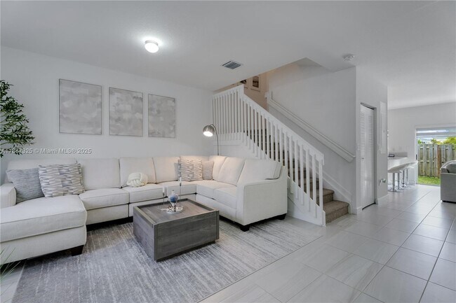 Foto del edificio - 413 NW 12th Pl