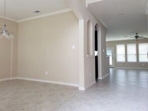 Building Photo - 8818 Cornina Dr