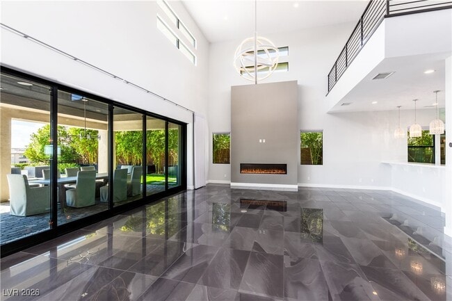 Foto del edificio - 4198 Bronze Ridge St