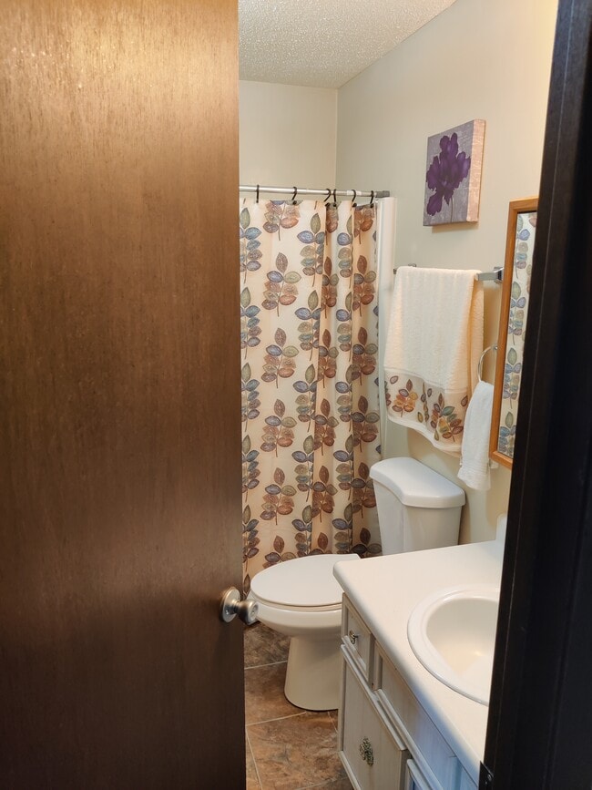 Bathroom - 3475 Winston Dr