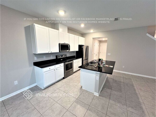 Building Photo - 11540 Woodleaf Dr