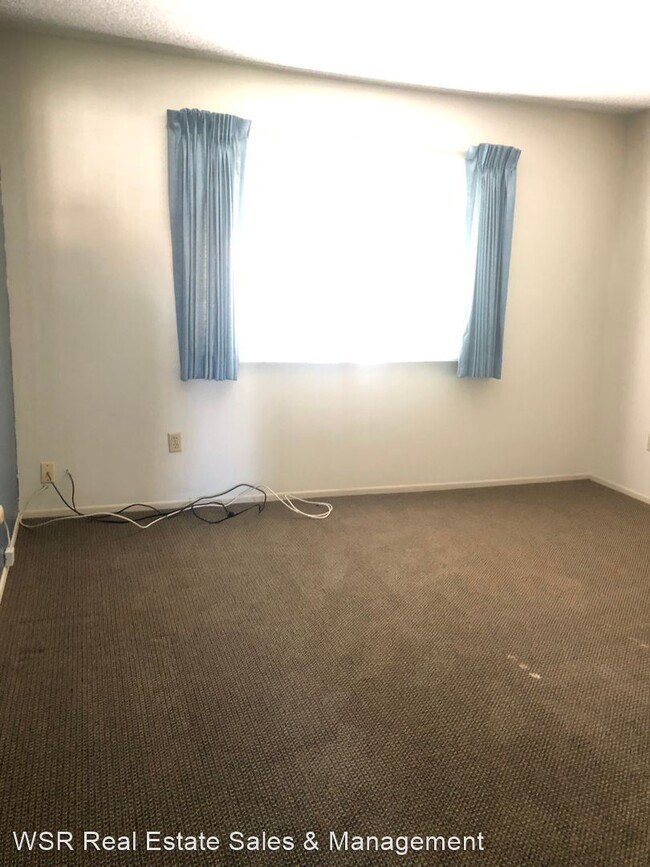 Building Photo - 3 br, 2 bath House - 830 Via Mindi