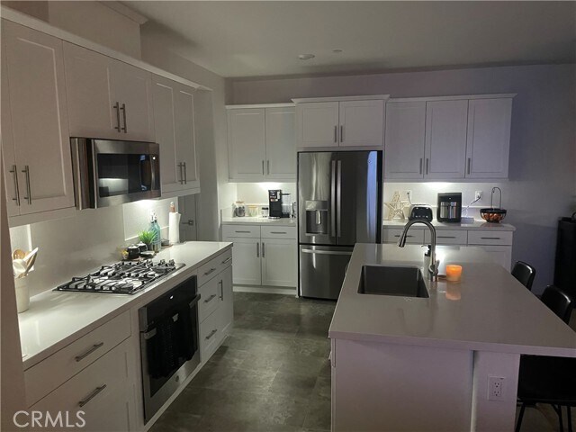Building Photo - 16273 Castello Ln