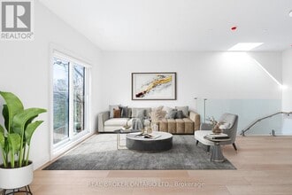 Building Photo - 21 Farnham Ave