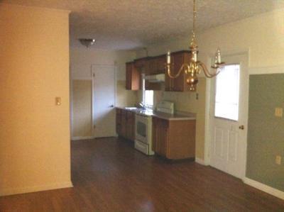 Foto del edificio - 6561 Cedar Mountain Rd
