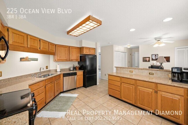 Foto del edificio - 225 Ocean View Blvd