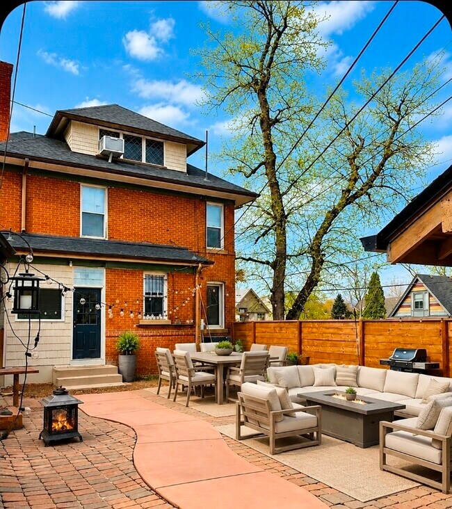 Foto del edificio - 2256 N Emerson St