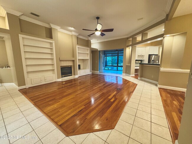 Foto del edificio - 3742 Constancia Dr