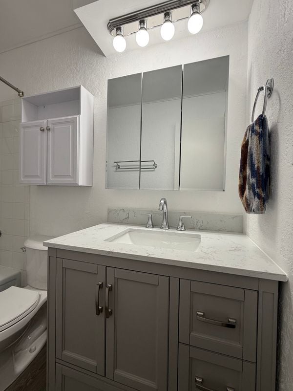 Building Photo - 12836 W 67th St