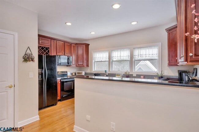 Foto del edificio - 1259 Chatham Ridge