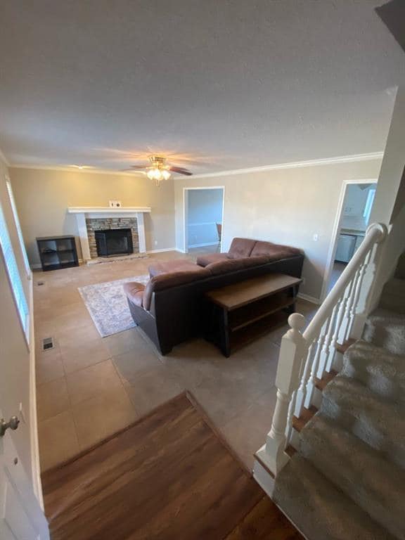 Building Photo - 419 Nicole Ct