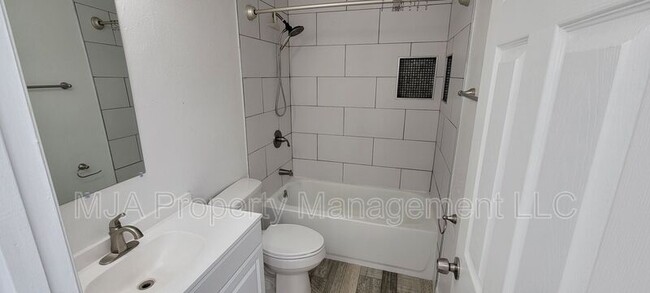 Building Photo - 7657 W 3100 S