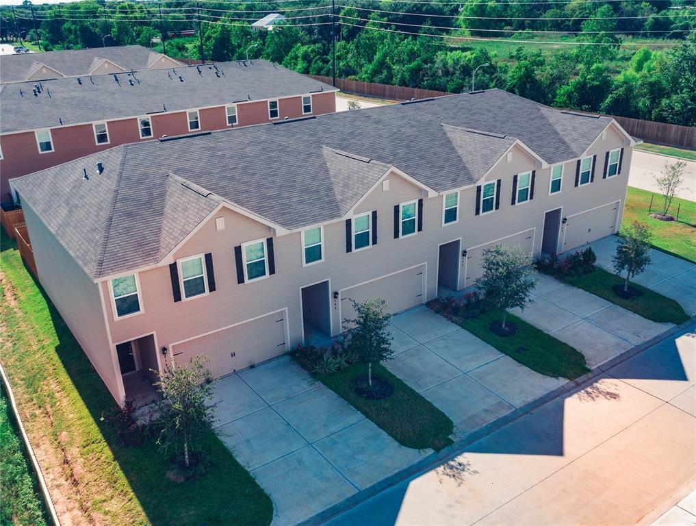 212 Autumn Berry Ln, Brookshire, TX 77423 Condo for Rent in